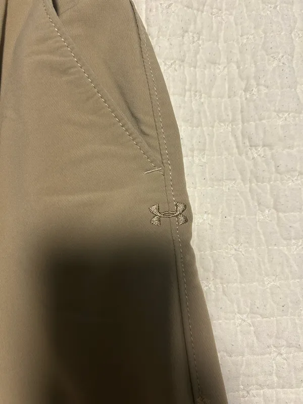 Under Armour Men’s Khaki’s 32x32 - Image 4