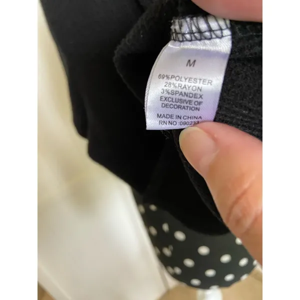 PacSun Womens Top Size M Cropped‎ Ribbed Knit V-Neck Collared Short Sleeve Black - Image 7