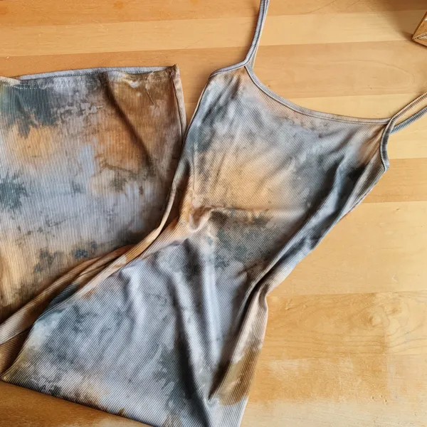 Pretty Little Thing Tie Dye Ribbed Strappy Midi Summer Dress - Image 2