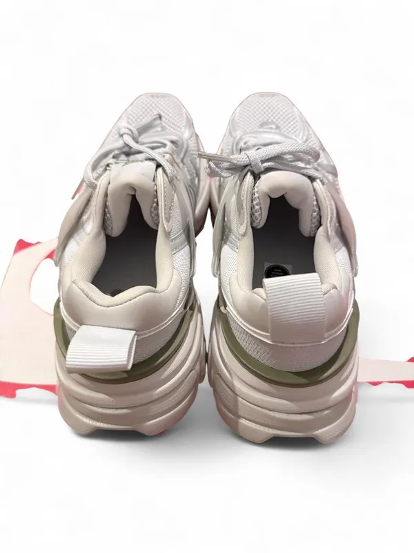 Nike Women’s V2K Run Shoes Running 7.5 - Image 5