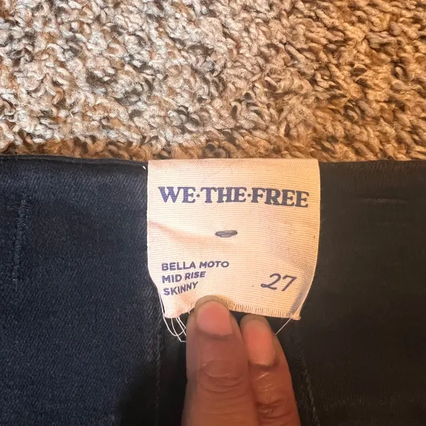 We The Free Bella Moto Mid Rise‎ Skinny Jeans Black Zipper Detail Size 27 - Image 8