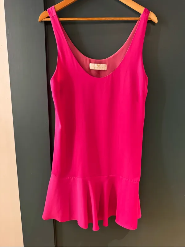 AMANDA UPRICHARD Drop Waisted Tank Dress in Hot Pink Size Medium - Image 4