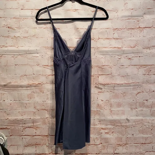 Victorias Secret night gown lace trim L purple - Image 3