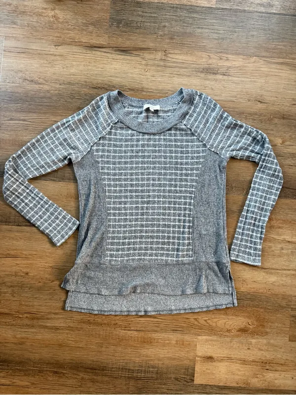 Anthropologie Eri + Ali Gray Striped Scoop Neck Sweater Medium - Image 4