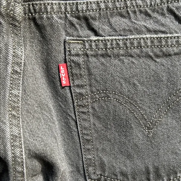 Levi's Women's Black Straight Jeans - Image 6