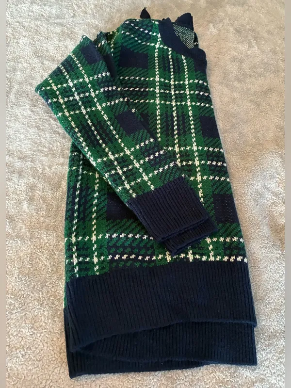 Women’s crown & ivy Green and Navy Plaid Crewneck Sweater Ties in Back Size M - Image 7