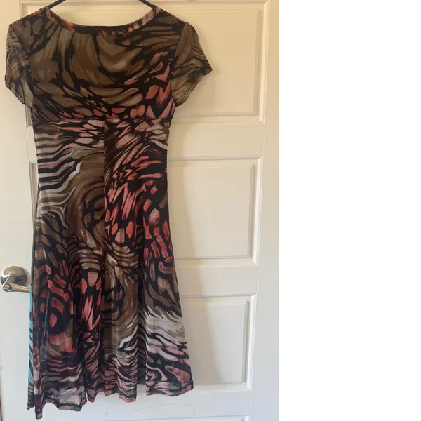 Karen Kane sz S Women Short Sleeve MulitColor Abstract Midi Dress Casual Evening - Image 3