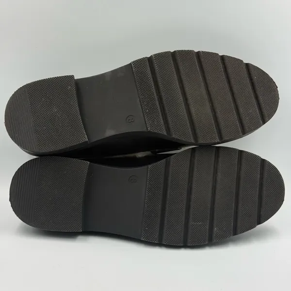 JustFab JF Leli Sherpa Lug Sole Loafers Black and Cream Chunky Platform Size 8 - Image 8