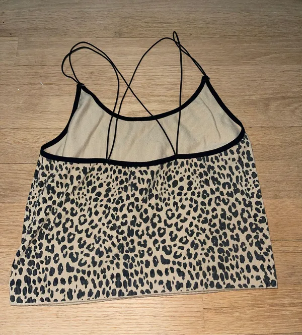 No Boundaries leopard print tank top - Image 2