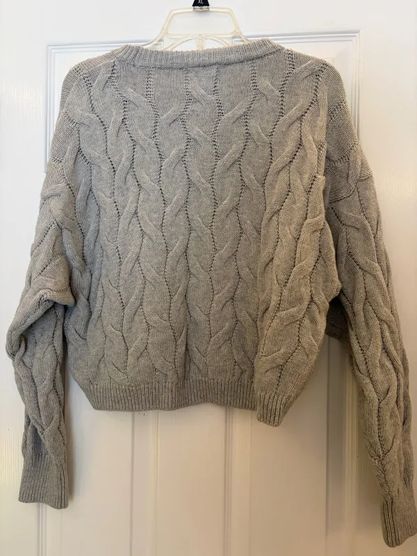 Sweater Gray Size M - Image 2