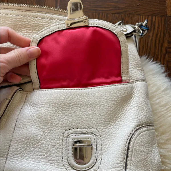 Vtg Coach Poppy Avery hobo/crossbody bag white pebbled leather - Image 6