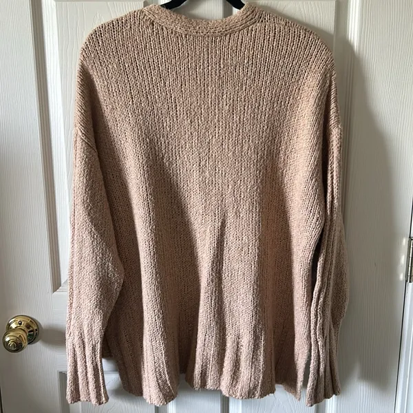 Urban Outfitters Women’s Slouchy Tan Button Front‎ Cardigan w/Pockets Size Med - Image 8