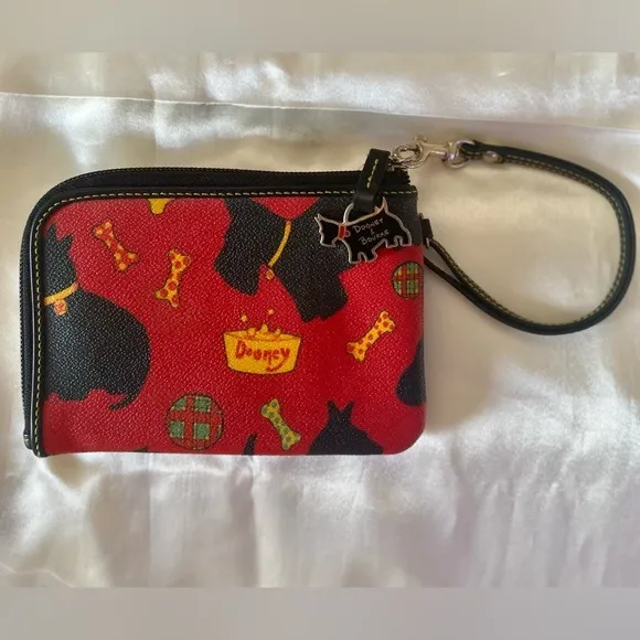 RARE Dooney & Bourke Limited Edition Scottie Dog Zip Around Wallet - Image 3