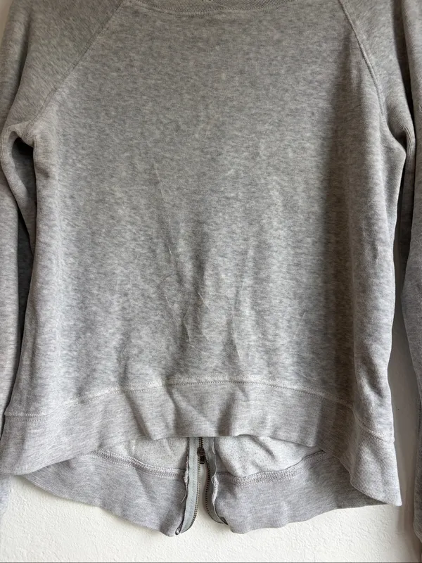 Pam & Gela long sleeve sweatshirt top with back zipper gray size small - Image 4