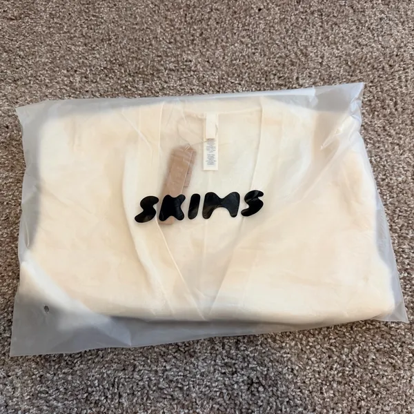NWT Skims featherweight Cashmere cardigan women's size XS in egret ivory - Image 4