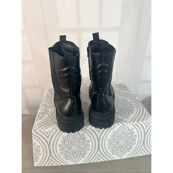 A New Day Black Faux Leather Chunky Platform Laura Gore Chelsea Boot Size 11 - Image 3