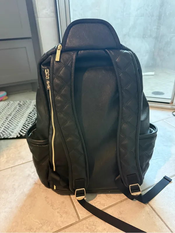 Itzy Ritzy Black Backpack - Image 4