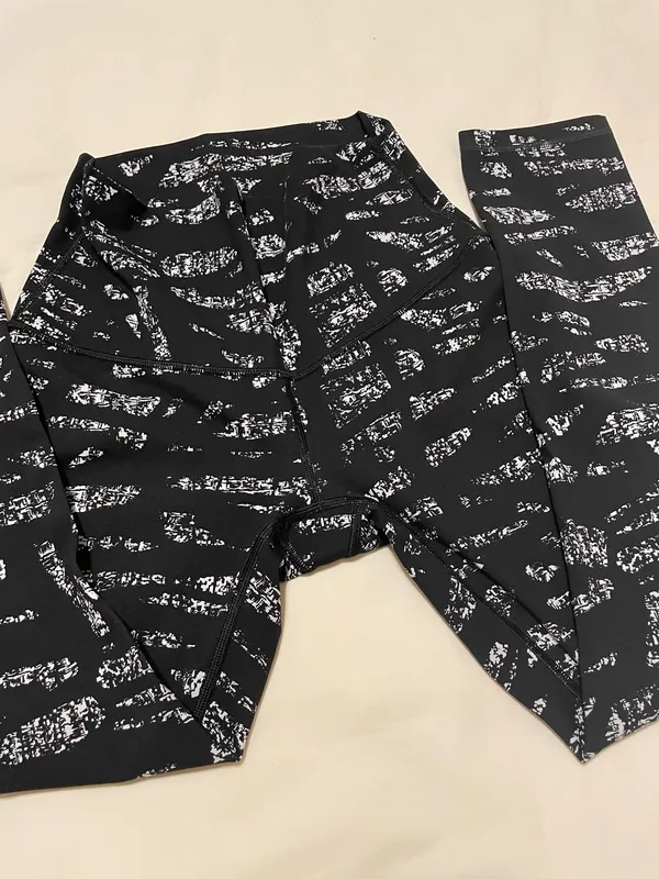 Lululemon Wunder Under High-Rise Leggings Size 6 - Image 7