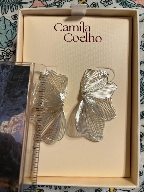 Camila Coelho Silver Floral earrings - Image 4
