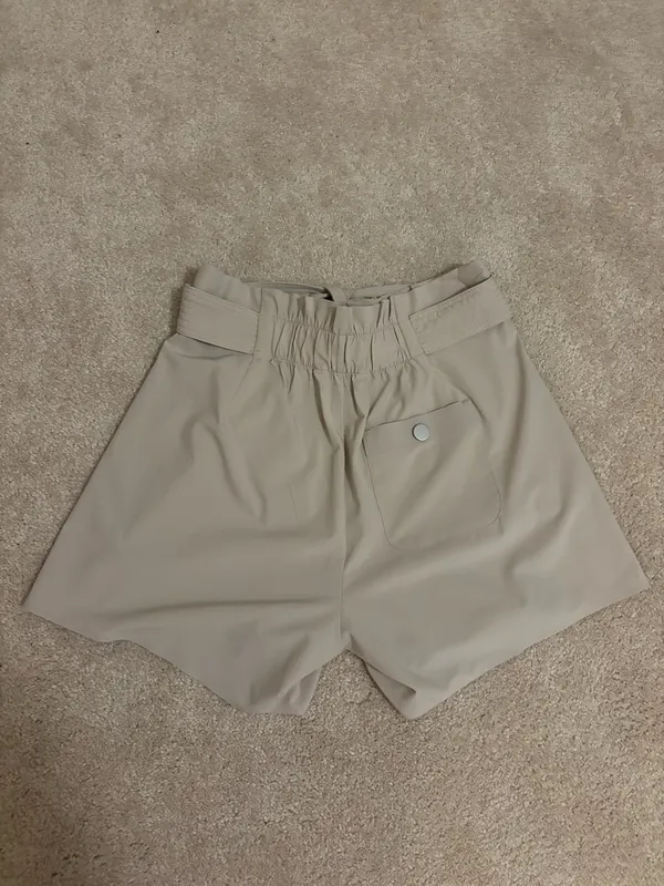 Athleta Skyline Shorts II - Image 3