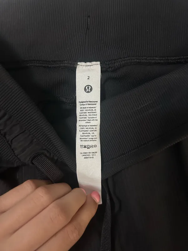 Dance Studio Lululemon Mid-Rise Cropped Pants 2 - Image 2