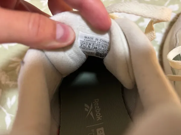 Reebok Sneakers - Image 5