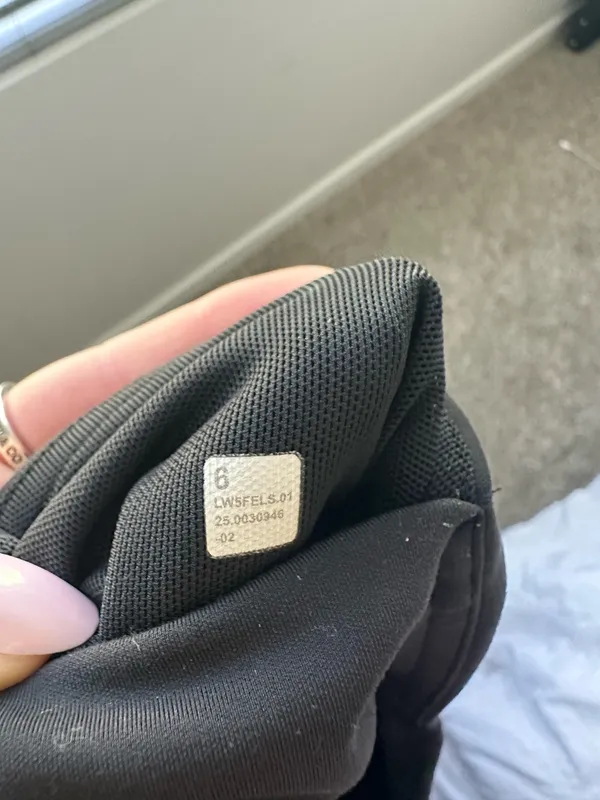 Lululemon Leggings - Image 4
