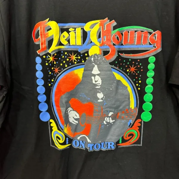 Neil Young In Concert Tour Tshirt size XL - Image 2