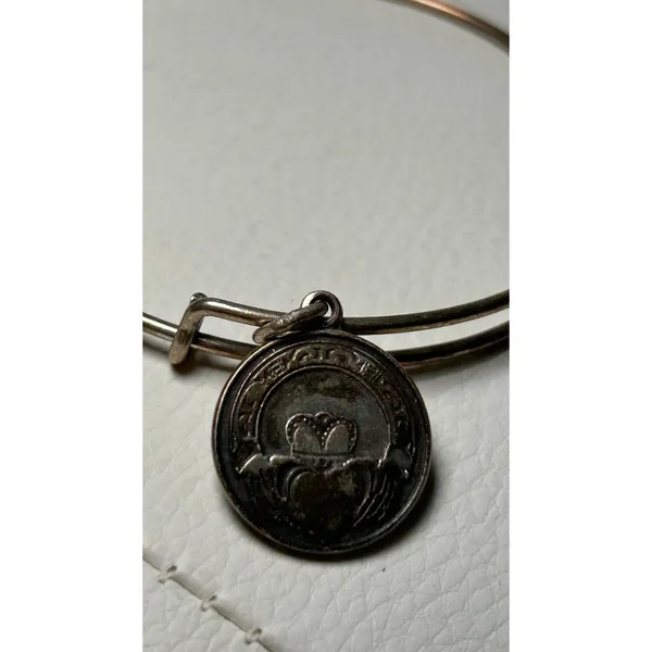 Alex and Ani Bangle Claddagh OS Silver Adjustable Charm Bracelet 2015 Patina - Image 3