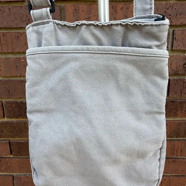 Kavu Keeper Crossbody Bag Purse Canvas Gray Southwestern Aztec Yellow Lined EUC - Image 5