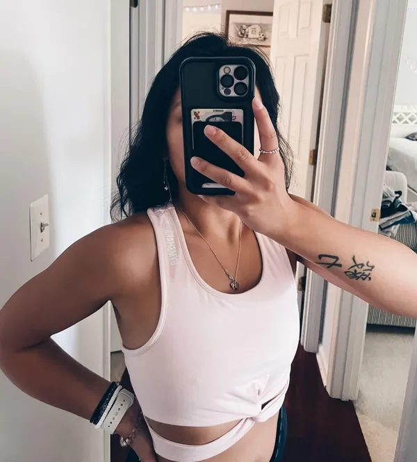Gymshark cropped workout tank - Image 2