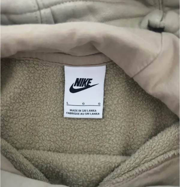 Nike Hoodie Sweatshirt - Image 4