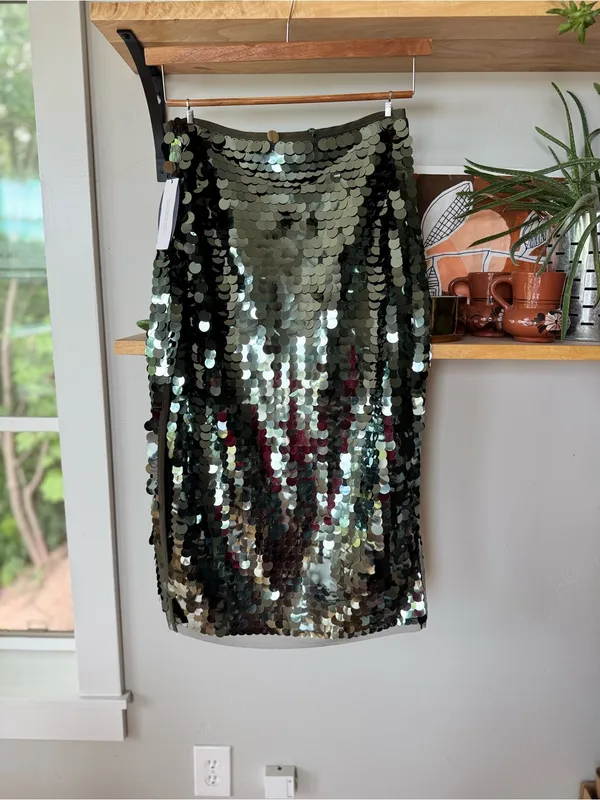 Scoop Olive Green Large Sequin Stretch Low Rise Midi Skirt Size Small NWT - Image 9
