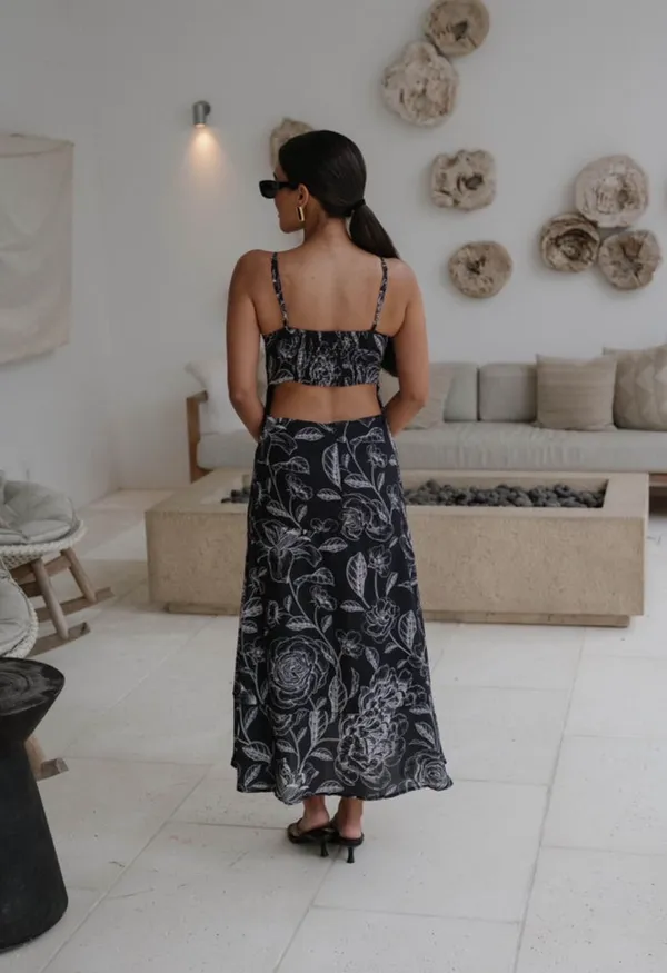 These three boutique dress white black floral - Image 3