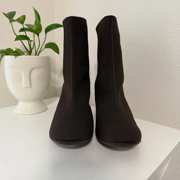 BORN Meggs Brown Sock Boots Pull- On Block Heel Booties Size 10 - Image 10