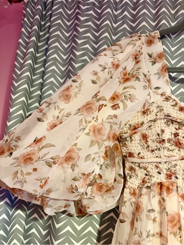 Worth | Harlow Maxi Dress in Neutral Floral, Small - Image 6