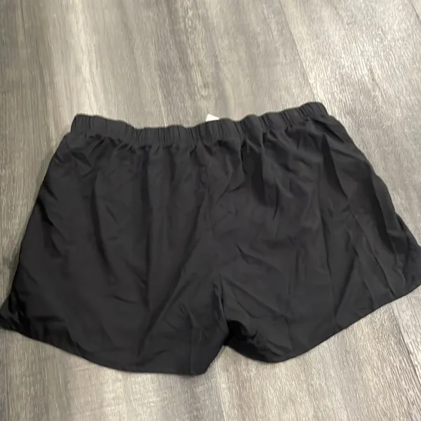 Patagonia Black shorts - Image 5