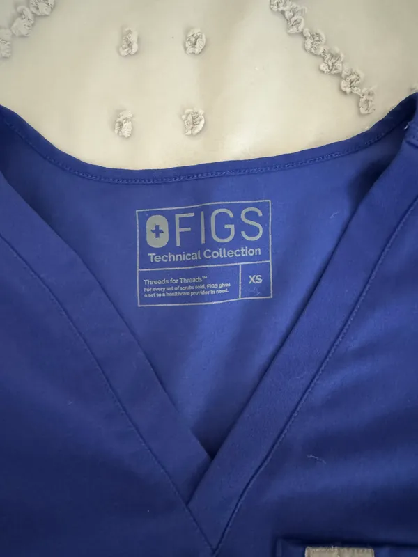 FIGS Scrub Top - Image 2
