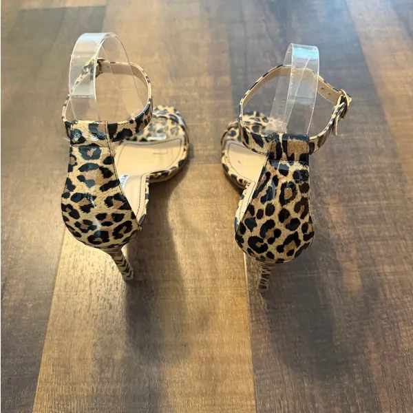 Manolo Blahnik Chaos Leopard Patent Leather Ankle Strap Heels Pumps Size 39 US 9 - Image 4