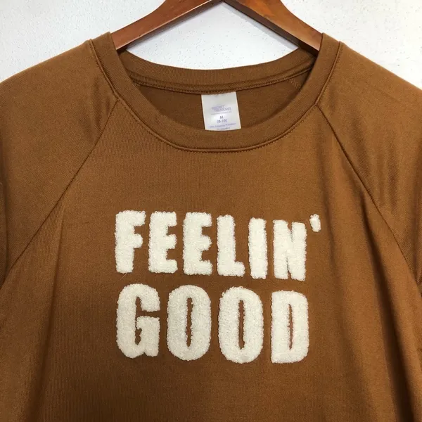 Secret Treasures‎ Quote Sweatshirt Medium - Image 3