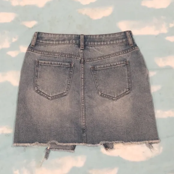 Pacsun blue denim skirt - Image 3