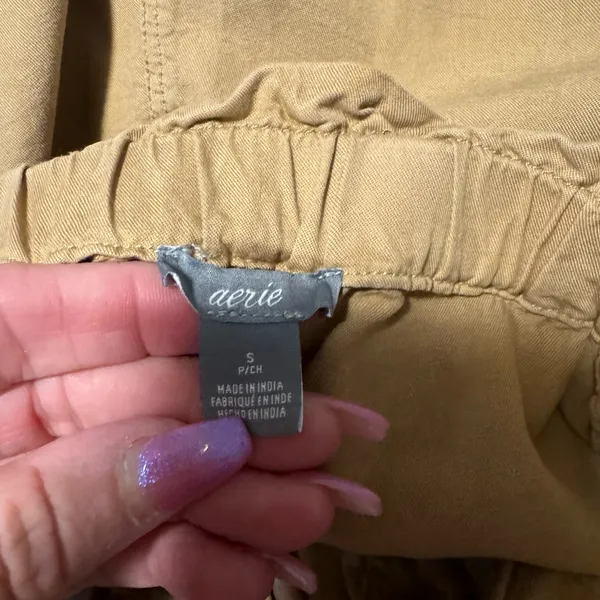 Aerie Brown Women's Cargo Shorts - Image 3