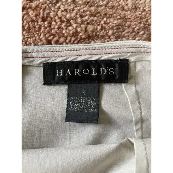 Harold’s Beige Pencil Skirt with Multicolor Embroidery - Size 2 - Image 2
