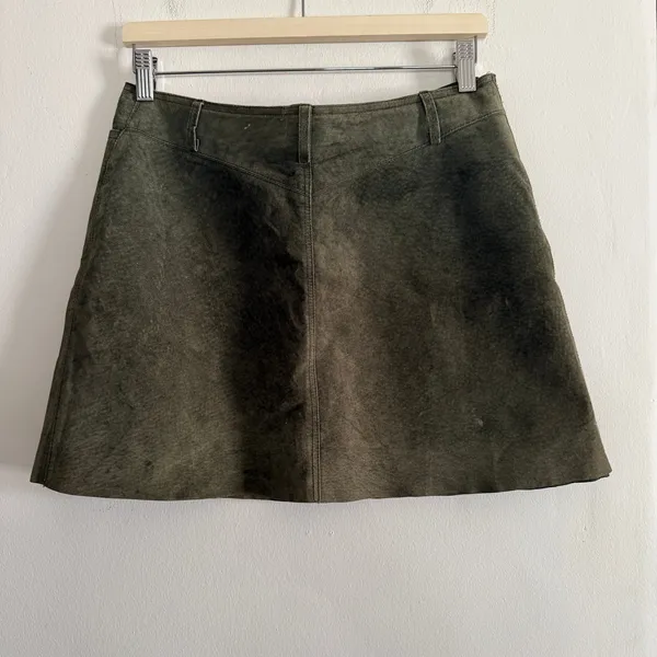 90s Vintage HUGO BUSCATI | Olive Green Suede Mini Skirt | 10 | Minimalist - Image 3