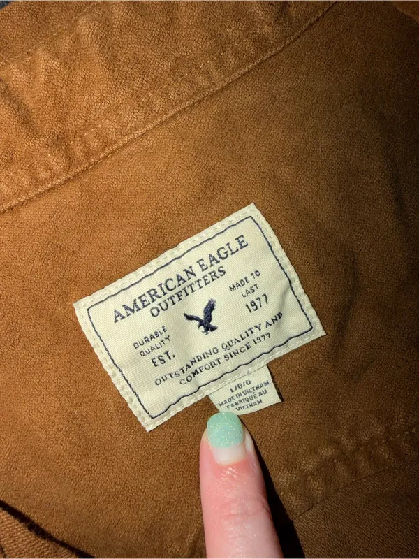 American Eagle Corduroy Button-Down Shirt Size Large - Image 3