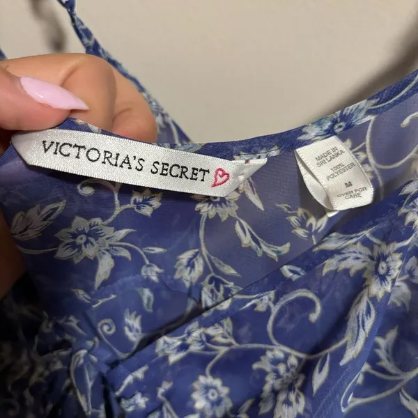 Victoria’s Secret Y2K 90s Ditsy Floral Tie Front Babydoll Top- Size Medium - Image 5