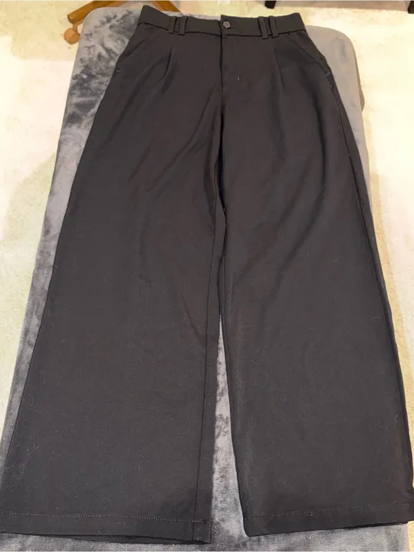 American Eagle Outfitters Super High Rise Wide Leg Pant in Black Size 6 Regular - Image 10