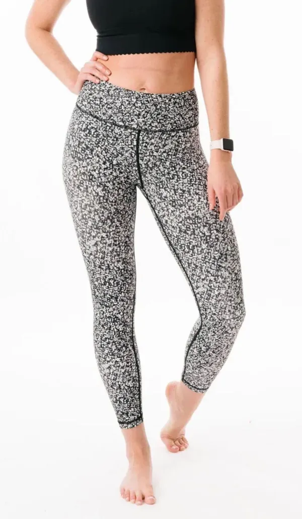 (NWT) Black Mosaic Soft n Snug Mid-Rise 7/8 24", Large (8-10) - Image 4