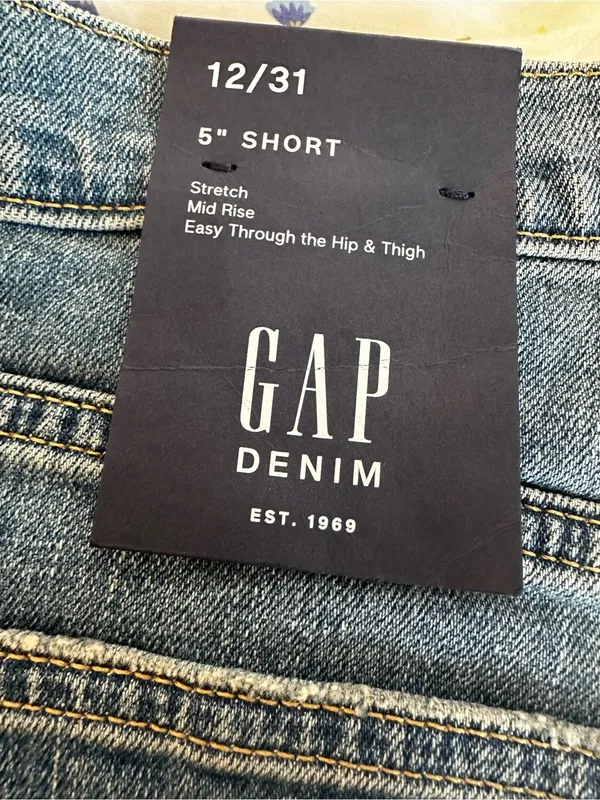 NWT Gap Cuffed Jean Short Sz12/31 Mid Rise Casual Classic Preppy Festival Summer - Image 12