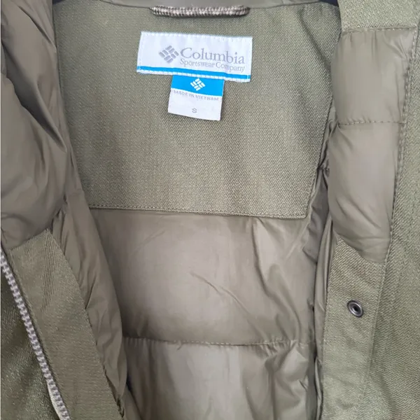 Columbia Women's Olive Utility puffer Jacket - Image 7